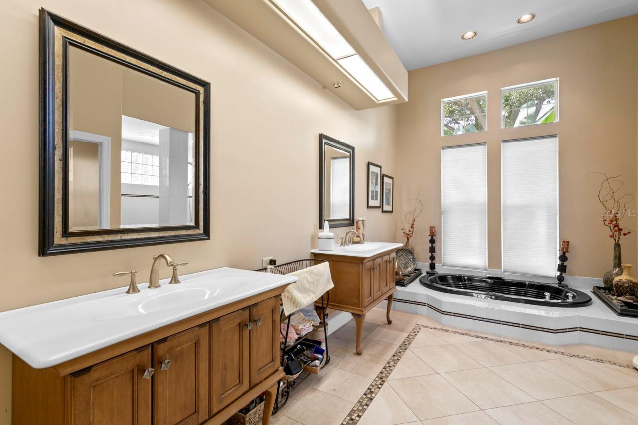 7361 Watersilk Drive, Pinellas Park, FL 33782 Photo