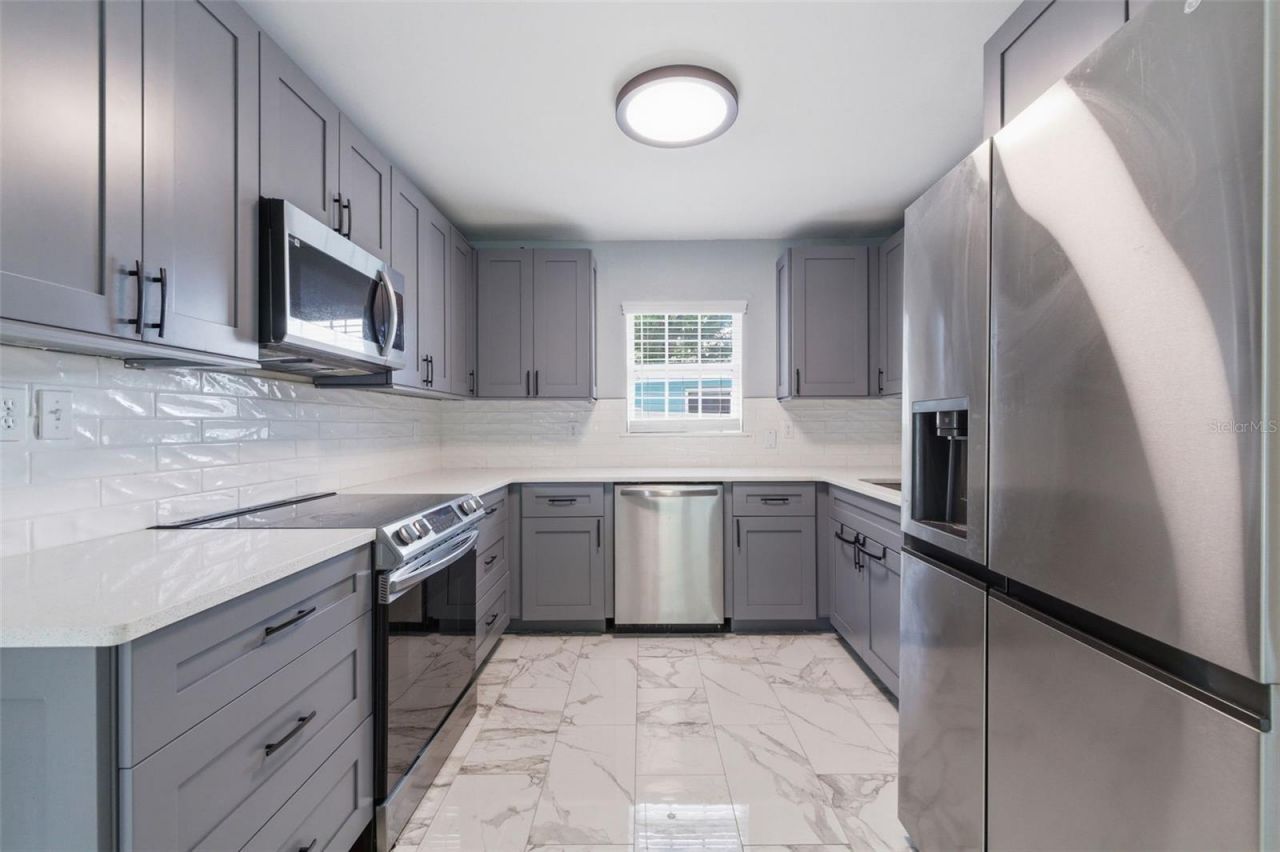 3230 51st Street N, Saint Petersburg, FL 33710 Photo