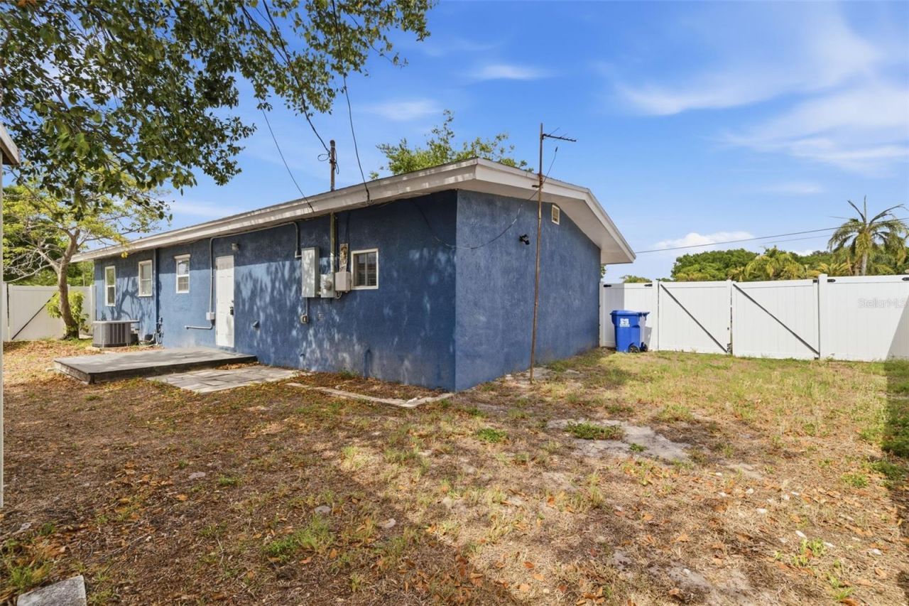 3230 51st Street N, Saint Petersburg, FL 33710 Photo
