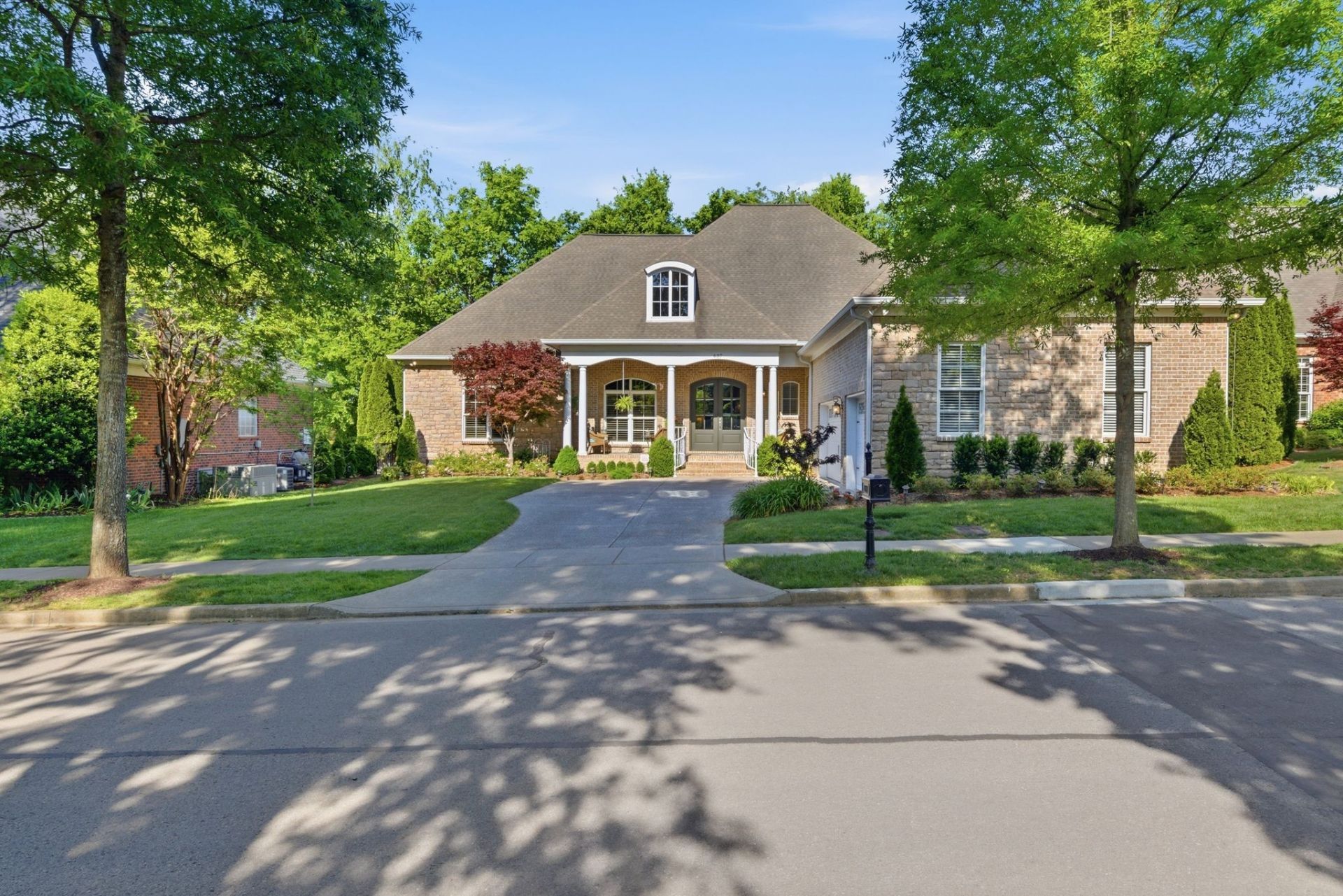 637 Band Dr, Franklin, TN 37064 Main Photo