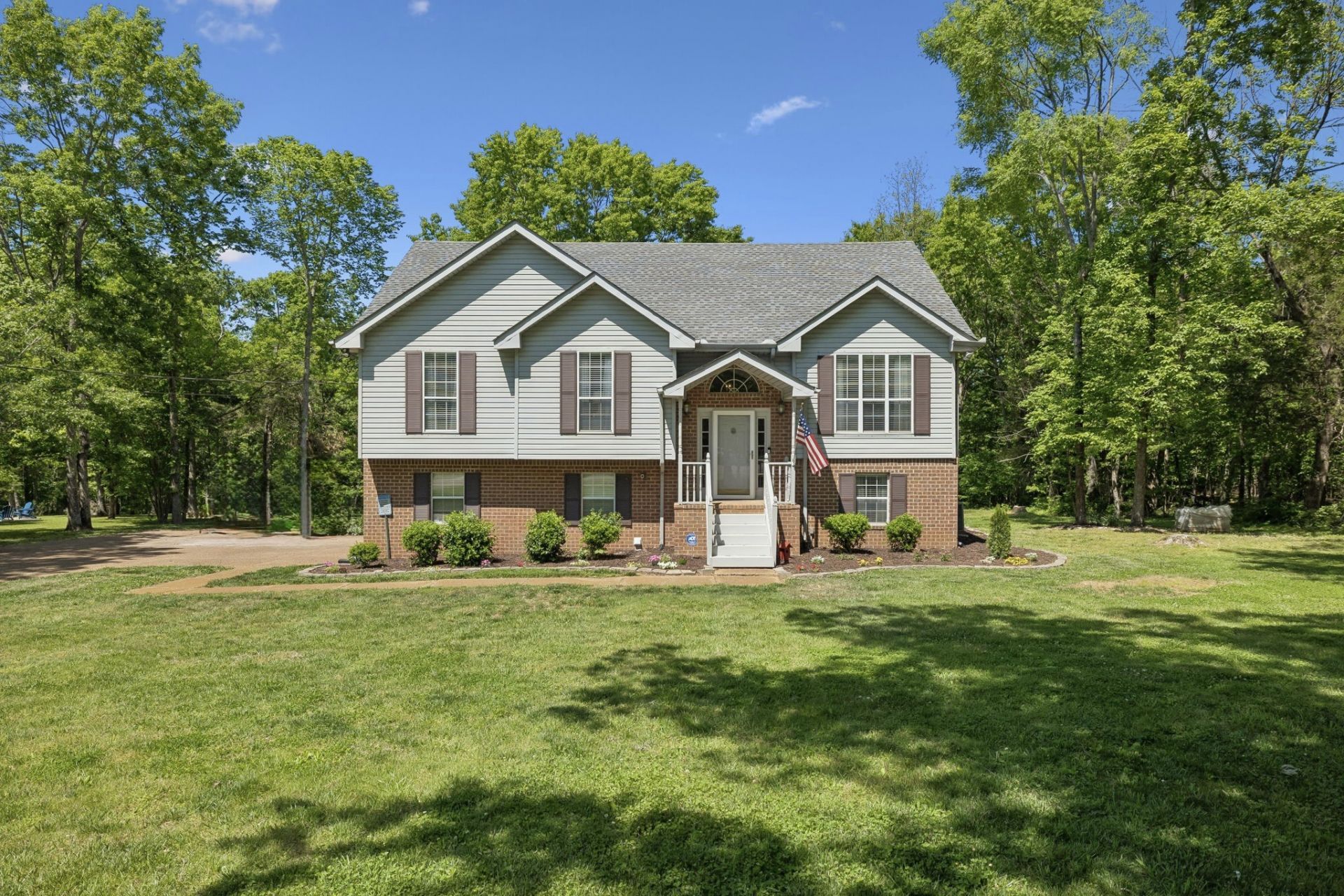 4146 Elizabeth Dr, Mount Juliet, TN 37122 Main Photo