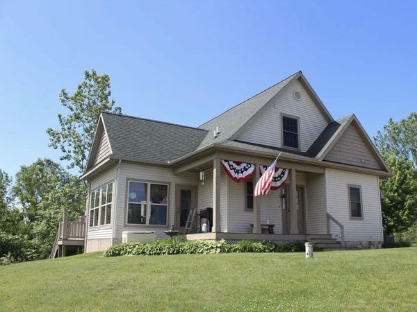 # 511 E Southern Road, Coldwater, MI 49036