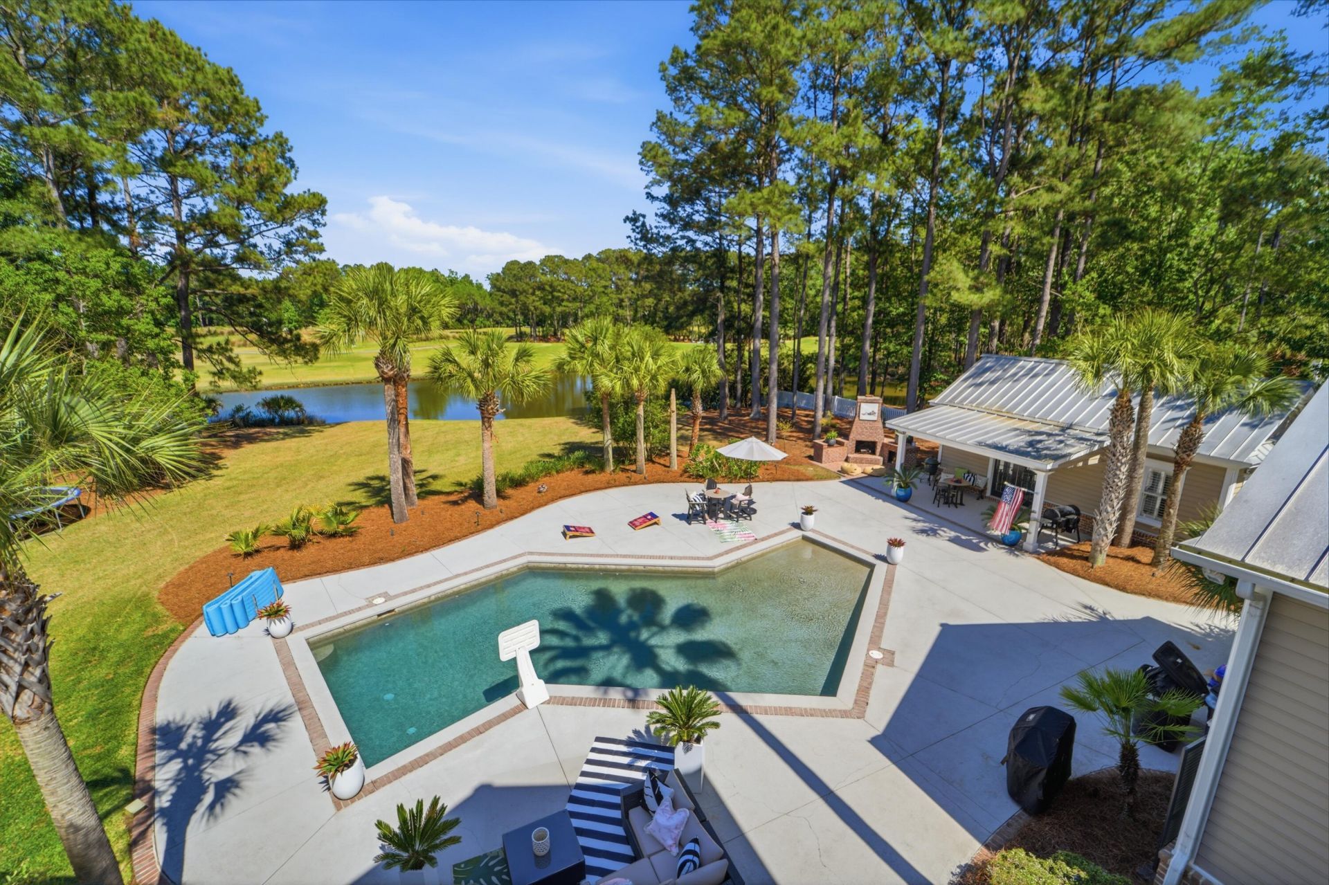 1833 Shell Ring Circle Photo 4