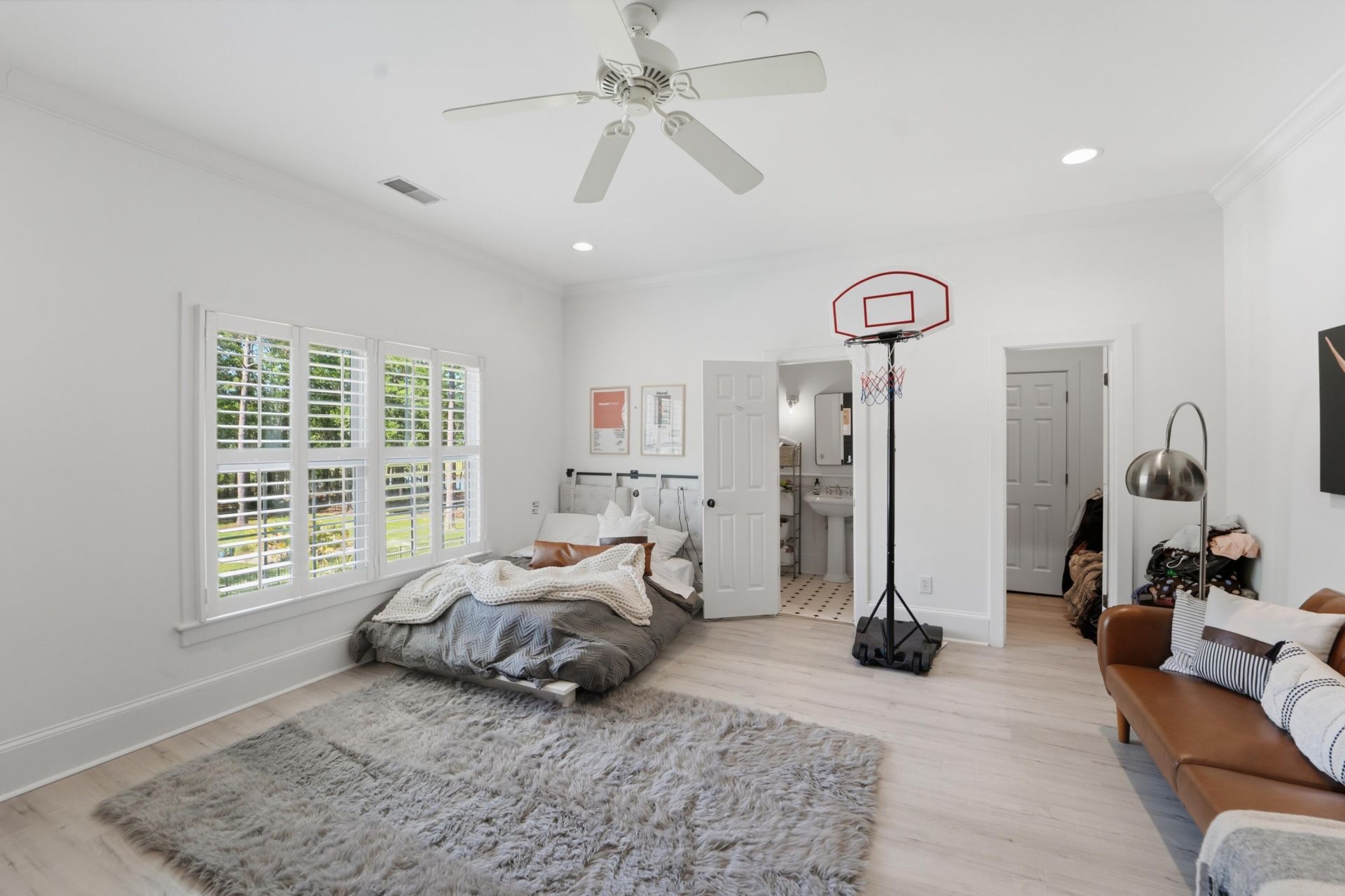 1833 Shell Ring Circle Photo 68