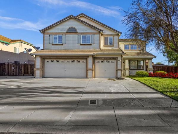 5071 Moorcroft Circle, Stockton, CA 95206