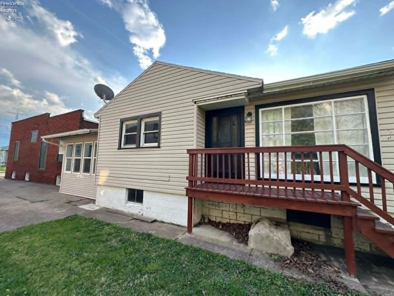 1327 Fifth Street, Sandusky, OH 44870 Photo 4