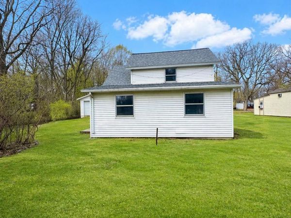 1778 NW Catawba Road, Port Clinton, OH 43452