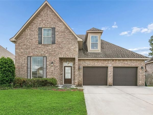 1311 BURGESS Drive , Marrero, LA 70072