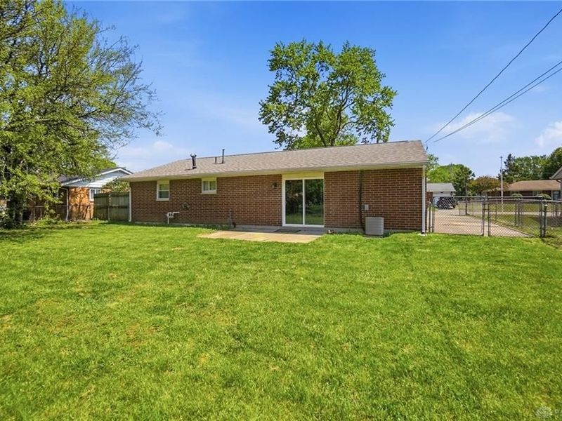 1040 Skylark Drive, Troy, OH 45373 Photo 26