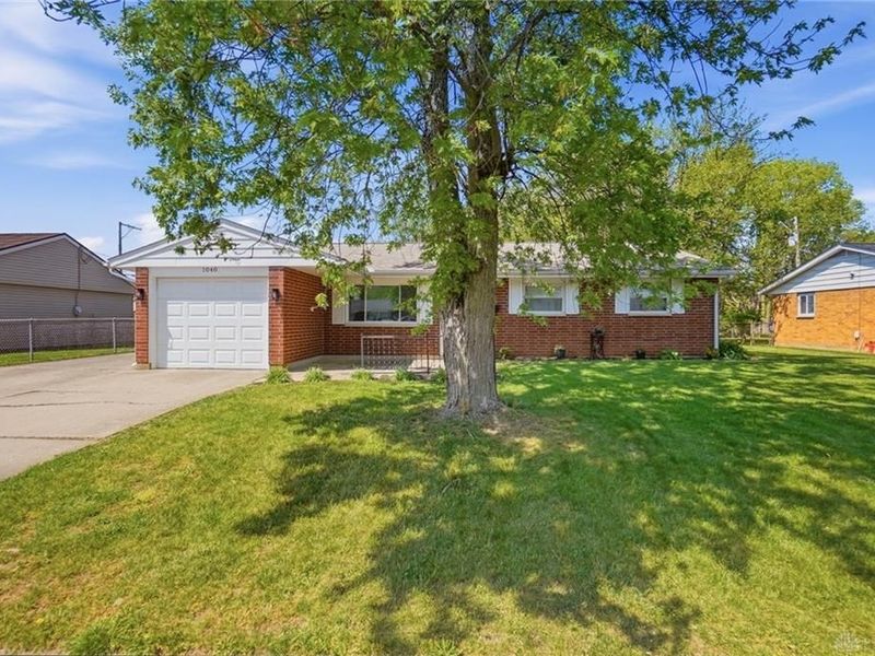 1040 Skylark Drive, Troy, OH 45373 Photo 7