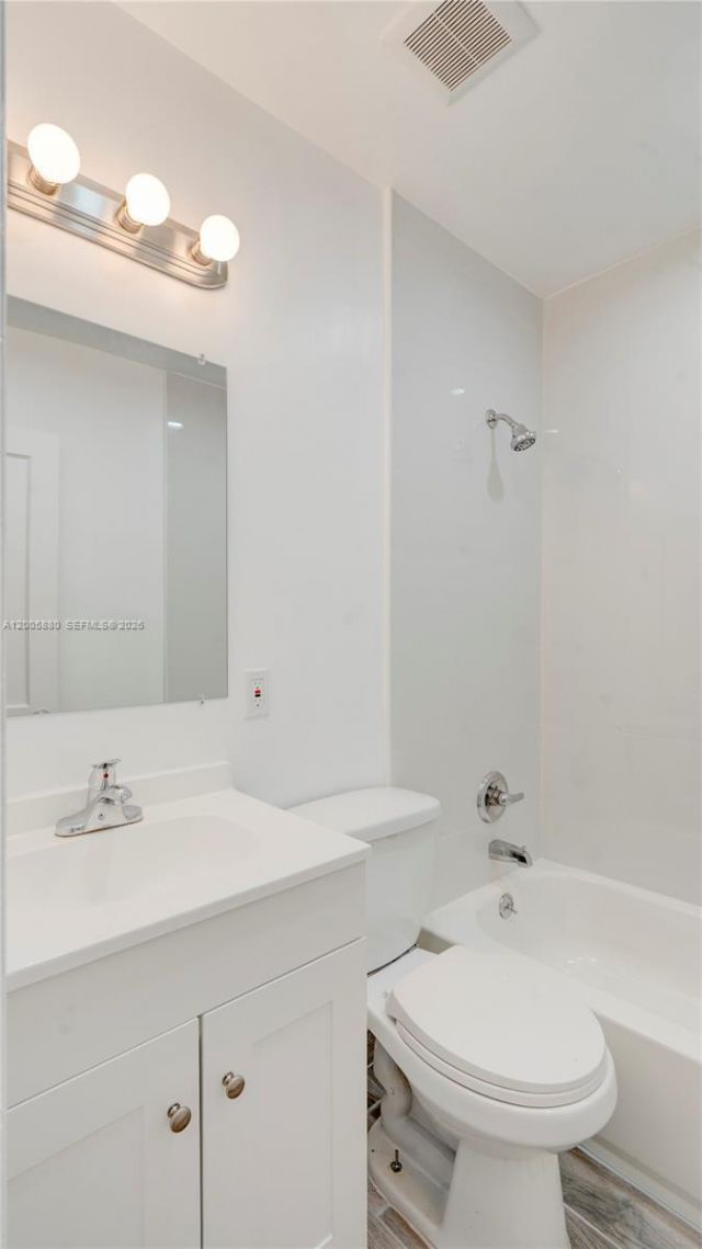 1085 NE 128th St, Unit FRONT, North Miami, FL 33161 Photo