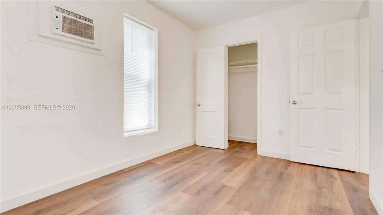 1085 NE 128th St, Unit FRONT, North Miami, FL 33161 Photo