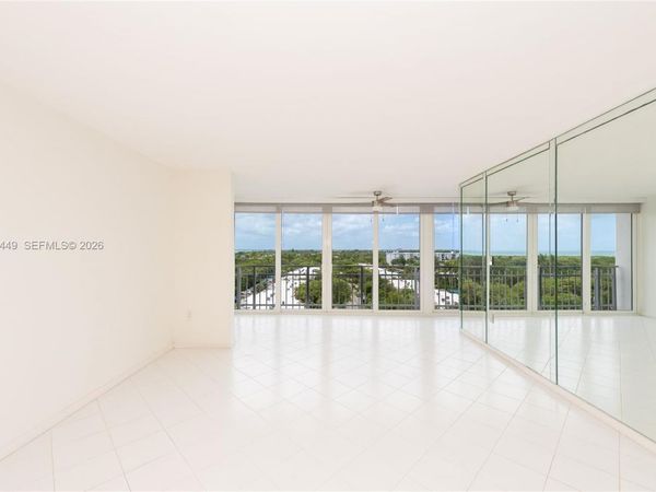 600 Grapetree Dr , Unit 8FS, Key Biscayne, FL 33149