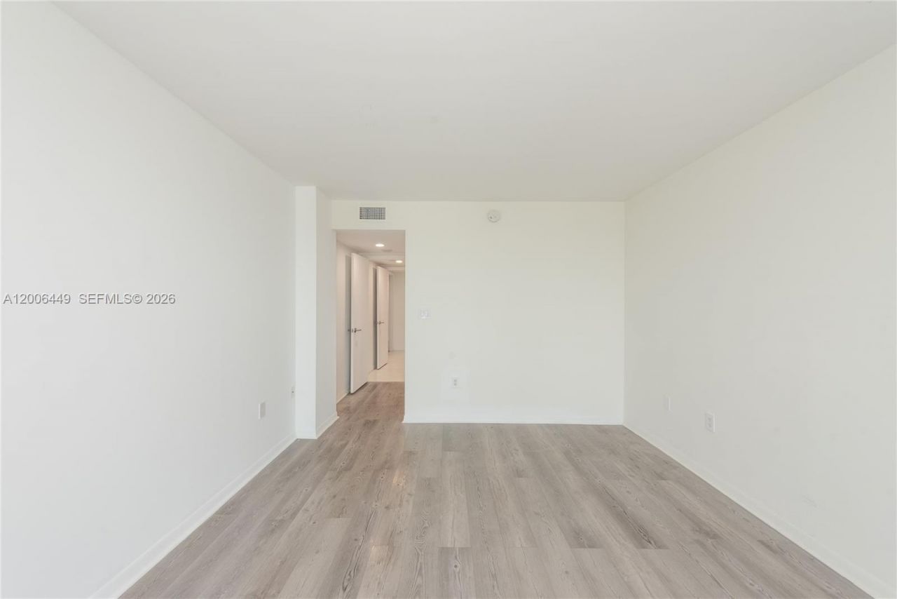 600 Grapetree Dr , Unit 8FS, Key Biscayne, FL 33149 Photo