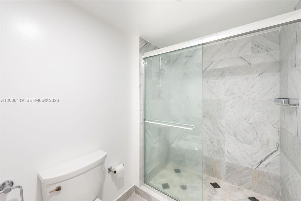 600 Grapetree Dr , Unit 8FS, Key Biscayne, FL 33149 Photo