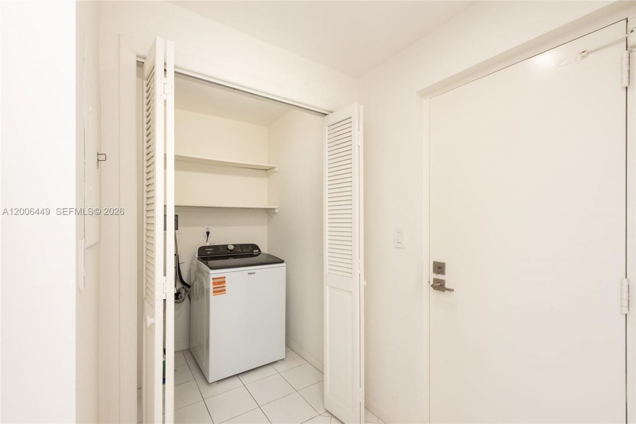 600 Grapetree Dr , Unit 8FS, Key Biscayne, FL 33149 Photo