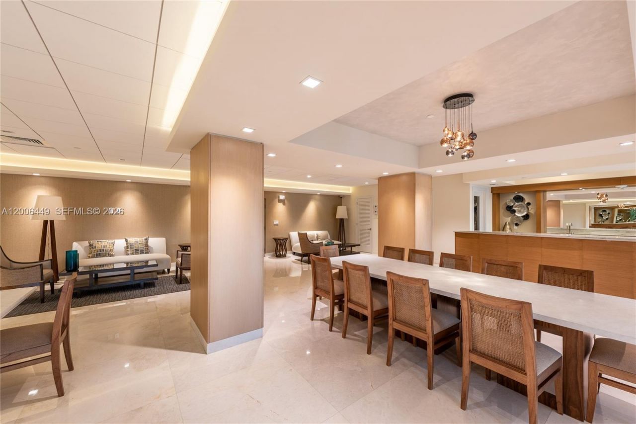 600 Grapetree Dr , Unit 8FS, Key Biscayne, FL 33149 Photo