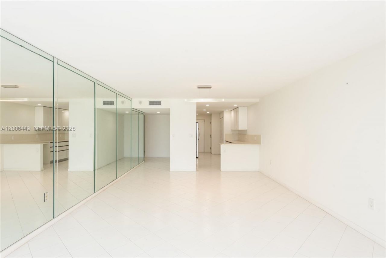 600 Grapetree Dr , Unit 8FS, Key Biscayne, FL 33149 Photo