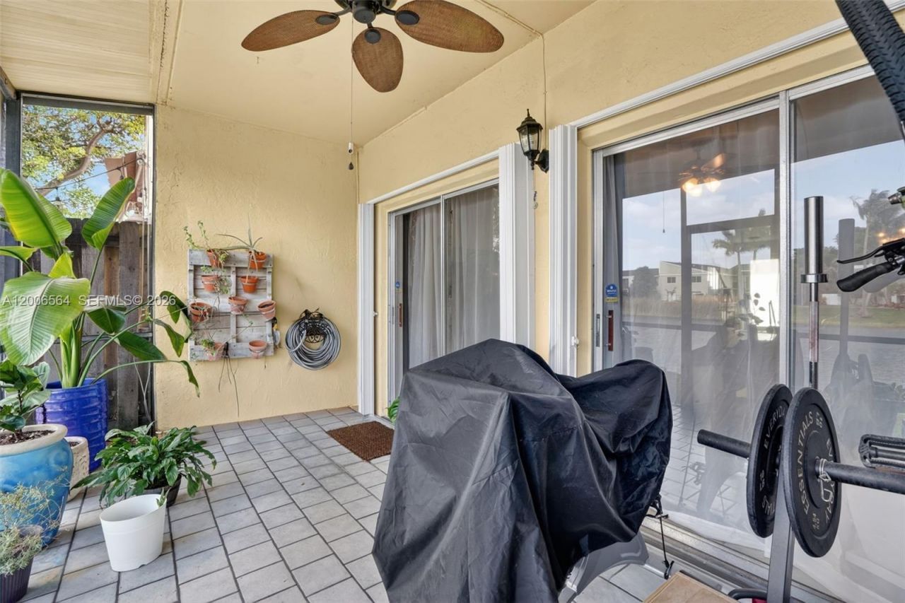 8330 SW 154th Ave, Unit 35, Miami, FL 33193 Photo