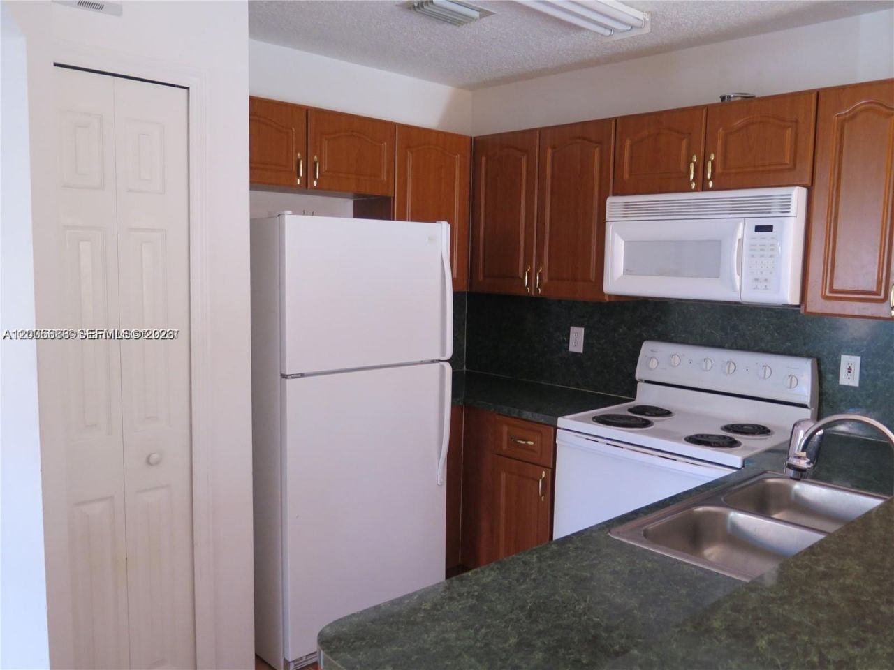 6202 NW 116th Pl, Unit 443, Doral, FL 33178 Photo