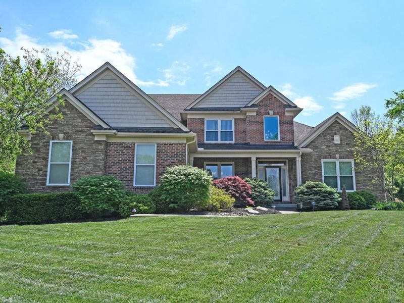 1539 Woodbridge Court, Cincinnati, OH 45240 Photo 2