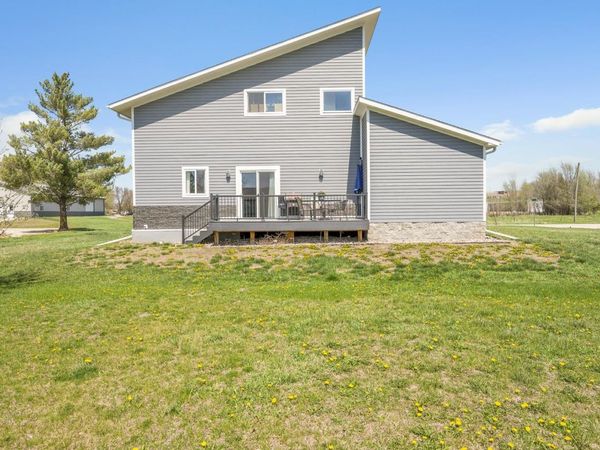 3502 7th Street, Emmetsburg, IA 50536