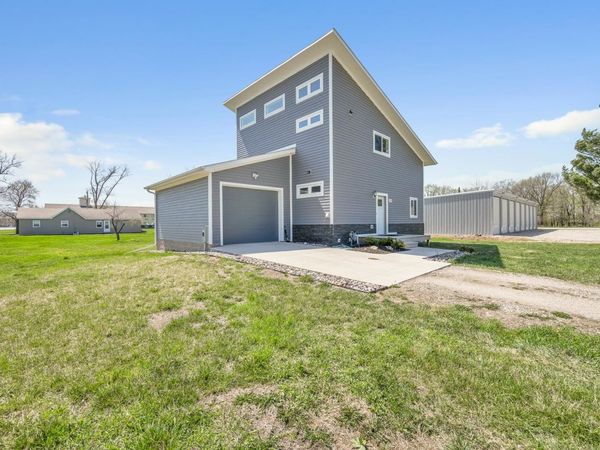 3502 7th Street, Emmetsburg, IA 50536