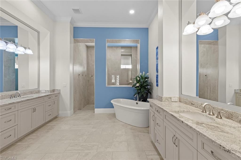 4134 Cortland Way, Naples, FL 34119 Photo