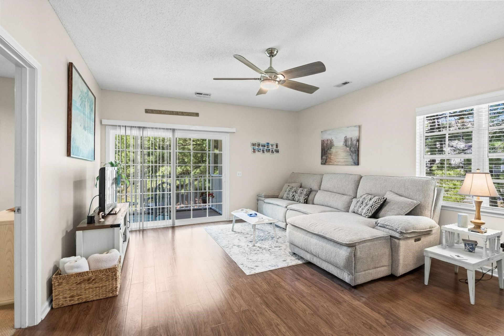 6111 Sweetwater Blvd. Photo 5