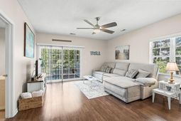 6111 Sweetwater Blvd. photo 4