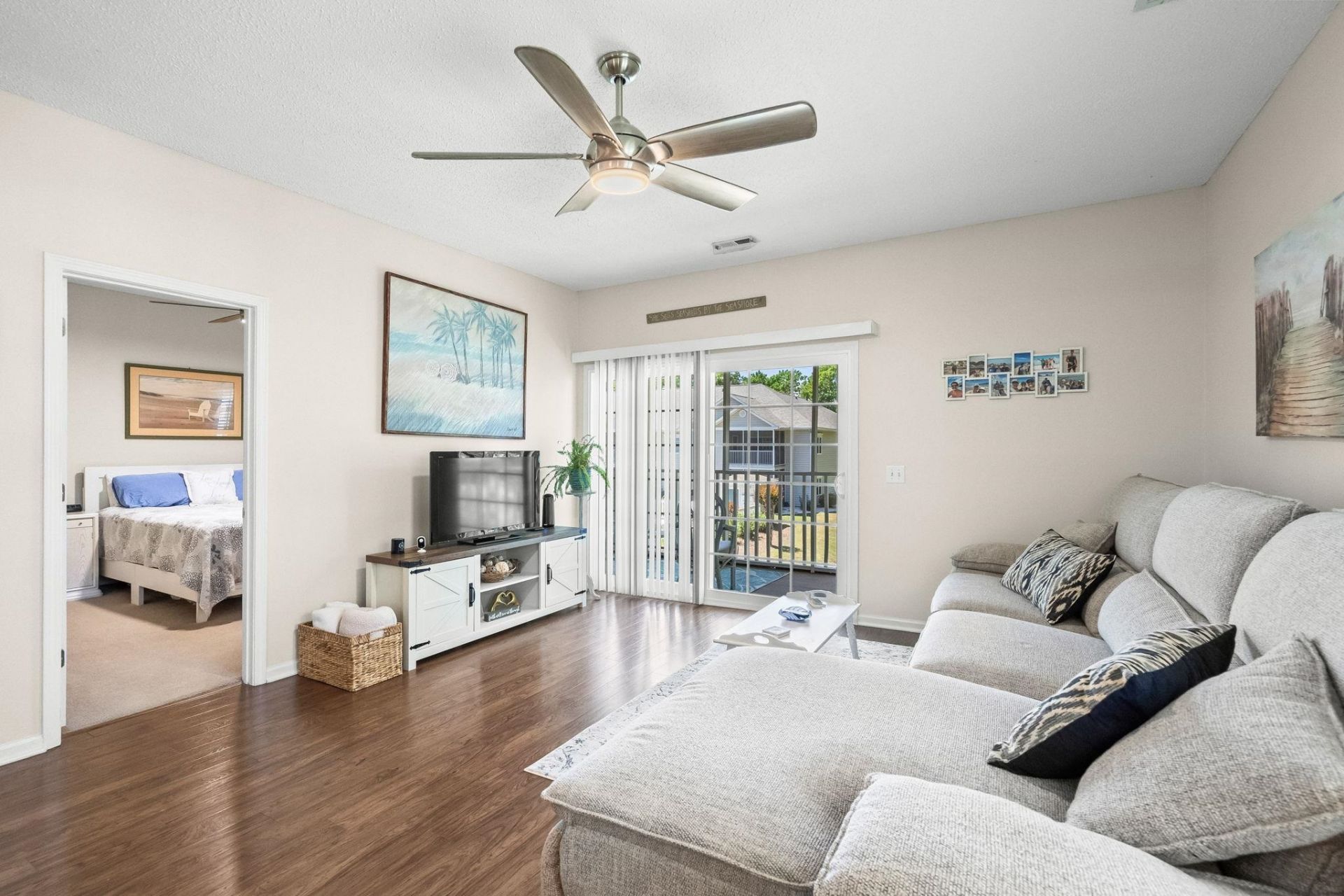 6111 Sweetwater Blvd. Photo 6