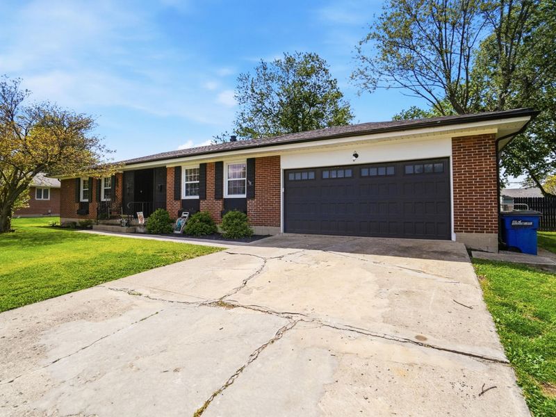 301 Arlington Road, Brookville, OH 45309 Photo 2