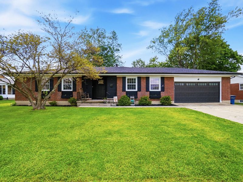 301 Arlington Road, Brookville, OH 45309 Photo 3