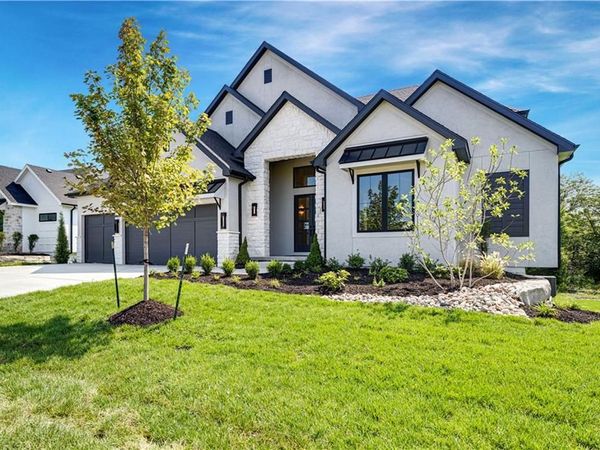 18105 Cody Street, Overland Park, KS 66013