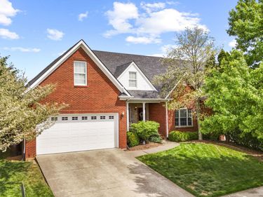 538 Houston Oaks Drive, Paris, KY 40361