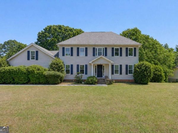 3438 Clarks Bridge Crossing, Gainesville, GA 30506