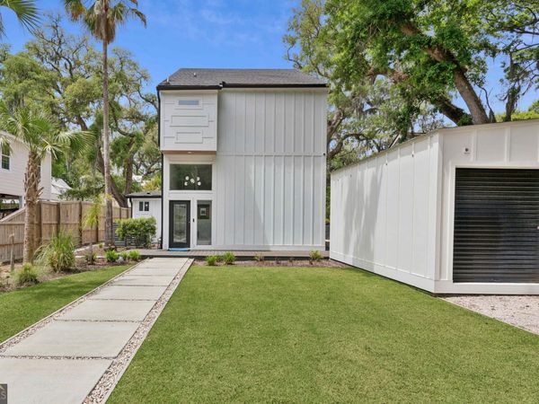 113 Peachtree Street, St Simons Island, GA 31522