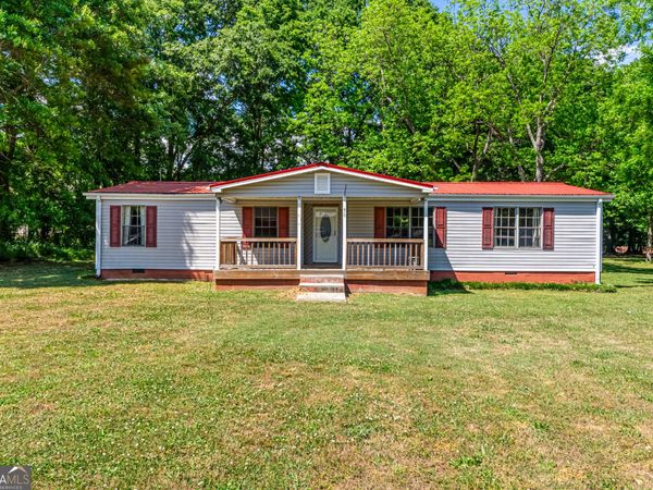 50 College Street, Royston, GA 30662