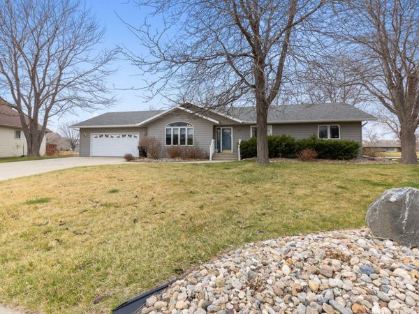 111 Port Weyms Court, Ft. Pierre, SD 57532