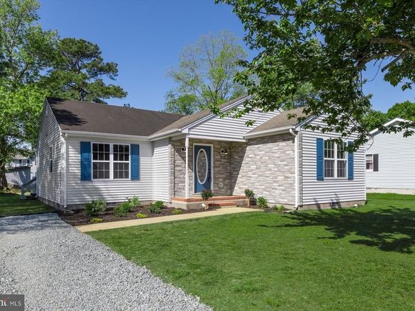 210 BRADLEY STREET, HEBRON, MD 21830
