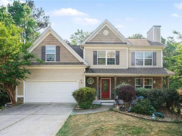 5118 Ashley Falls Court , Loganville, GA 30052