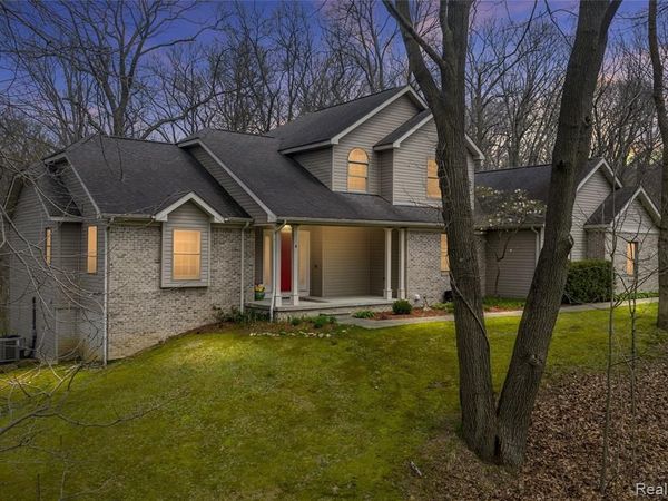 1520 Houghton Trail, Groveland Twp, MI 48462