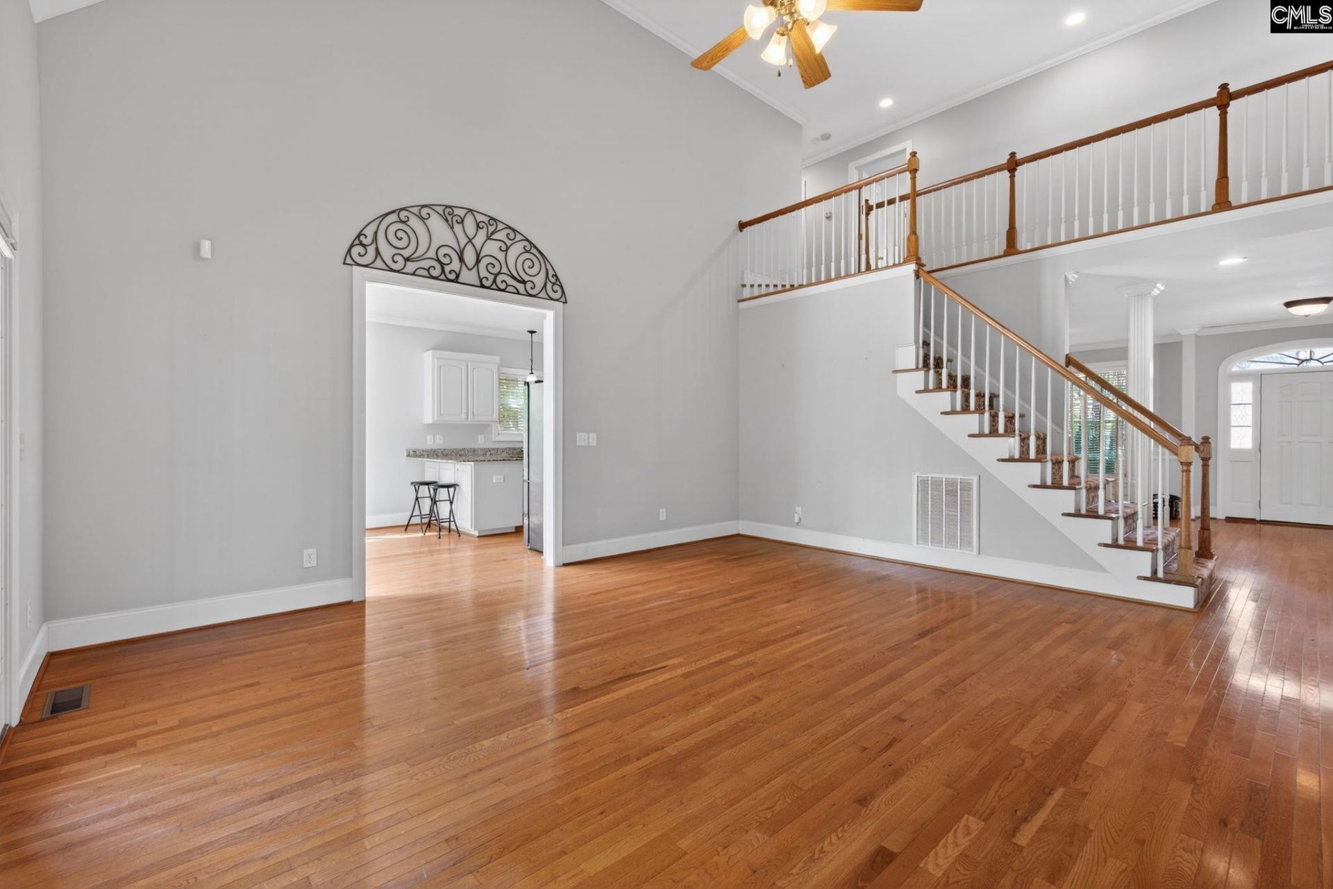 100 Shores Edge Drive  Photo 16