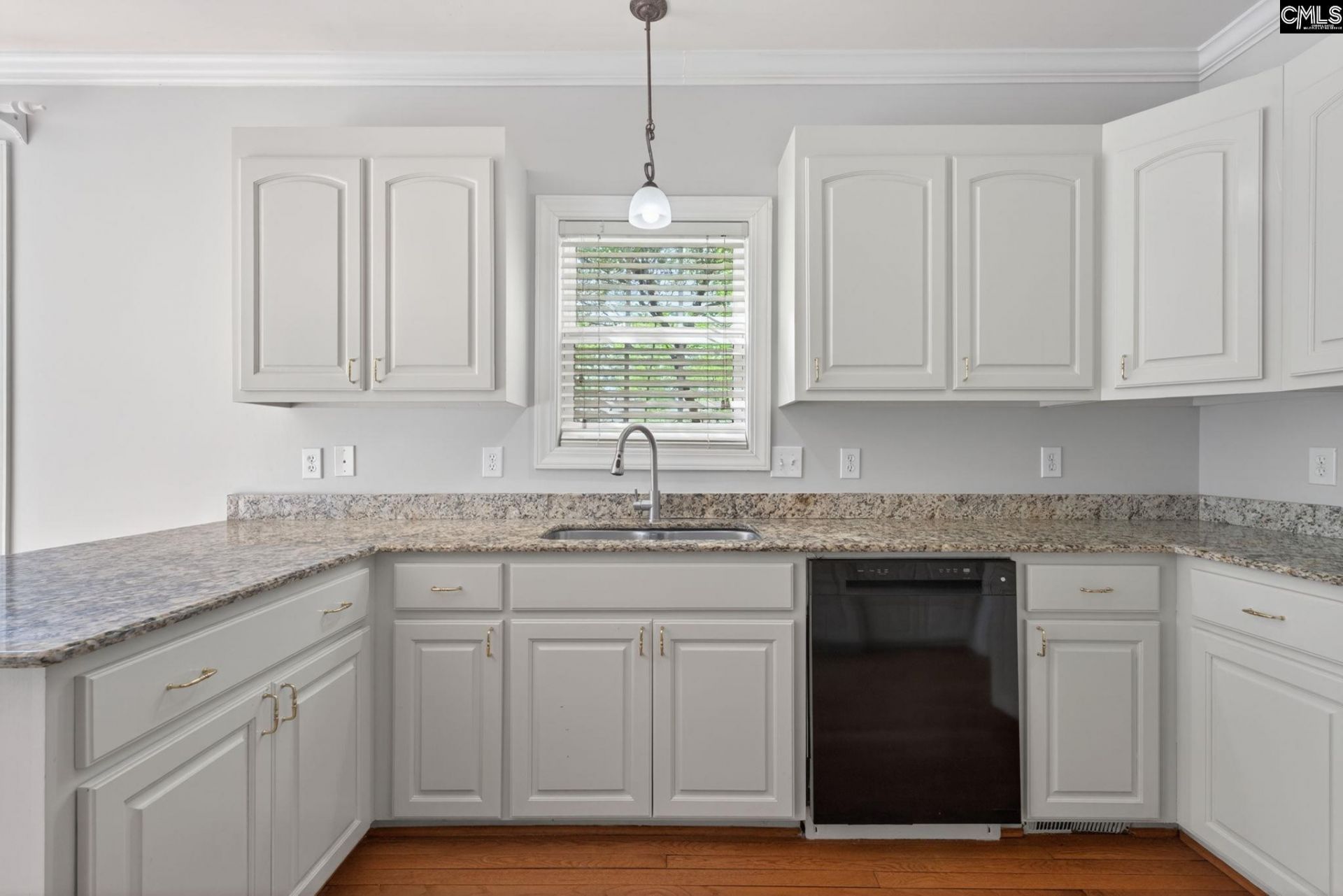 100 Shores Edge Drive  Photo 22