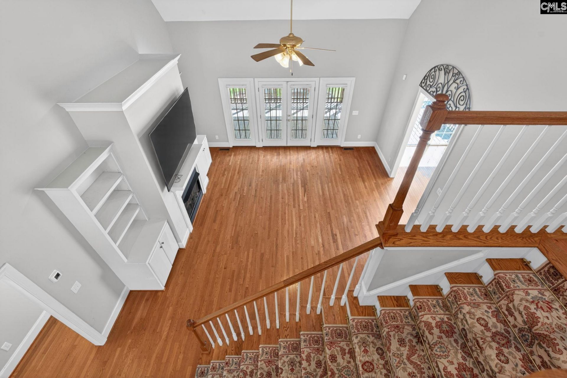 100 Shores Edge Drive  Photo 31