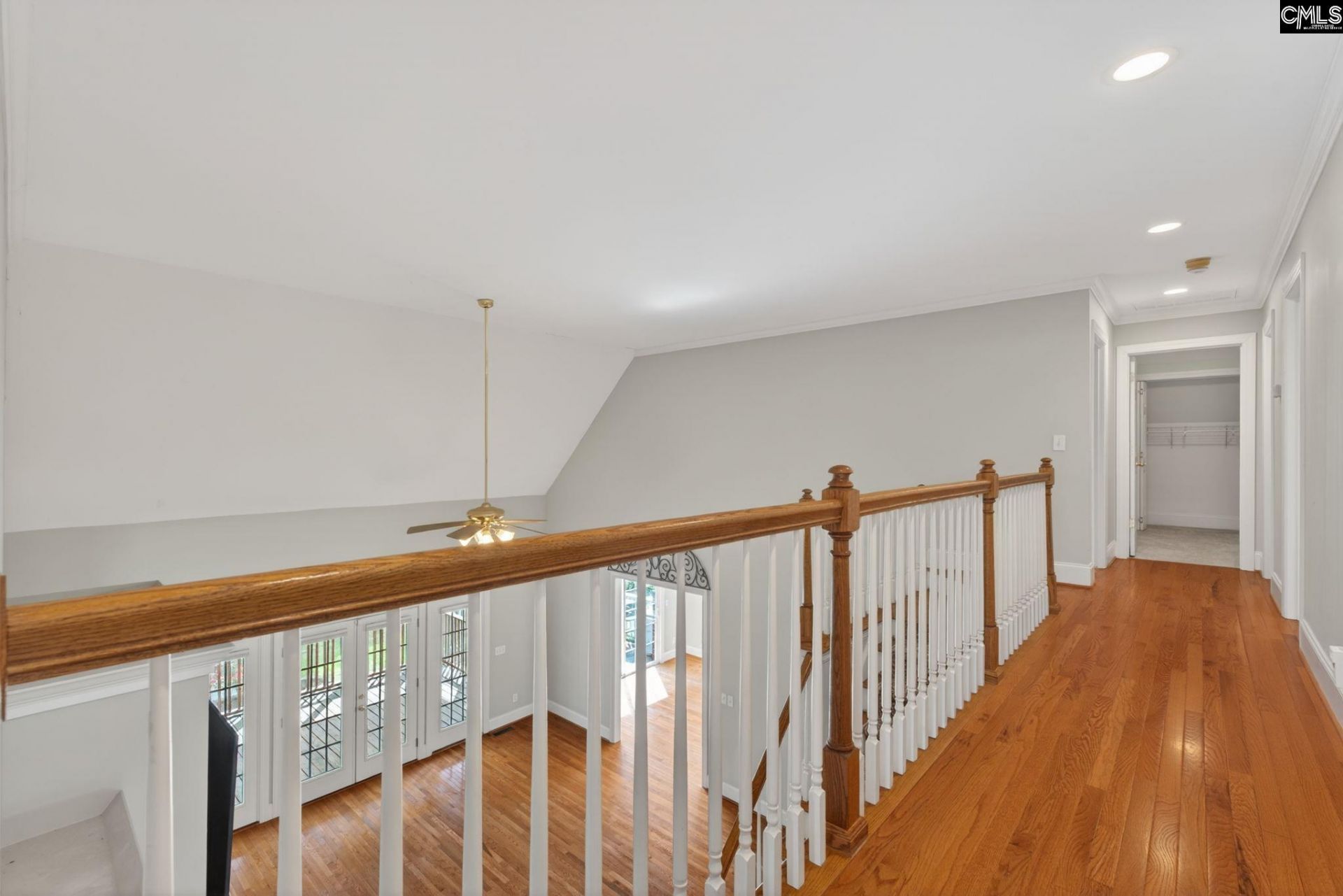 100 Shores Edge Drive Photo 36