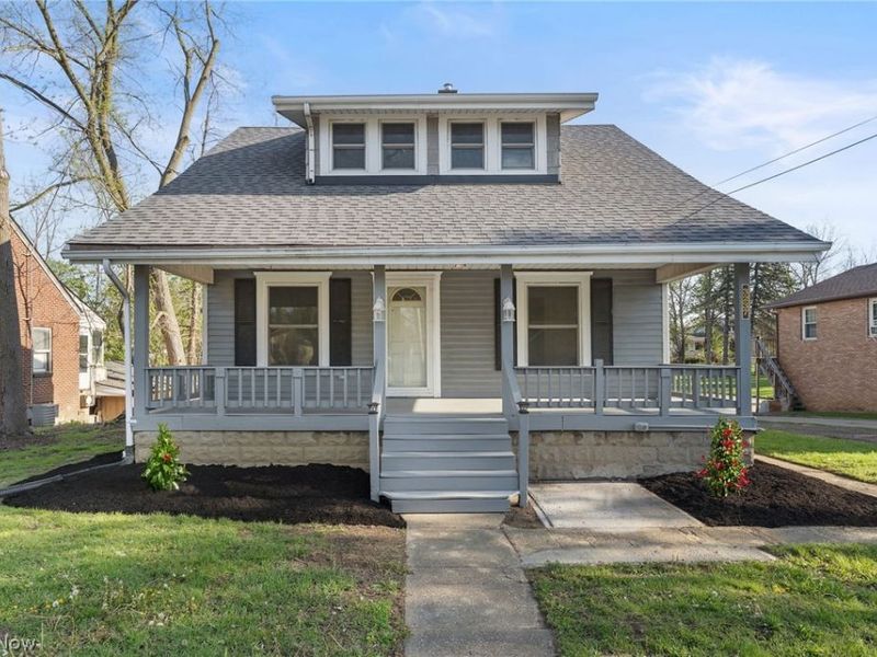 3237 State Street NW, North Canton, OH 44720 Photo 2