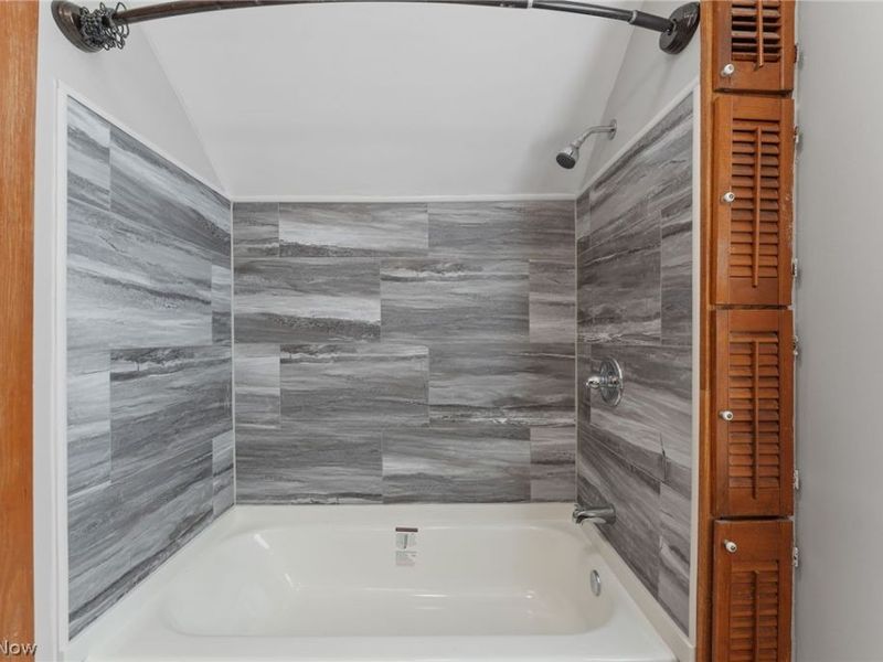 3237 State Street NW, North Canton, OH 44720 Photo 23