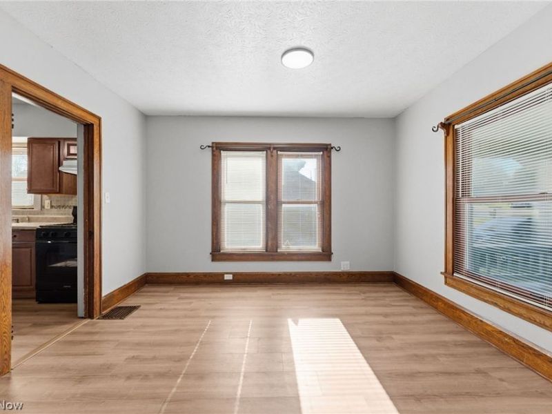 3237 State Street NW, North Canton, OH 44720 Photo 9