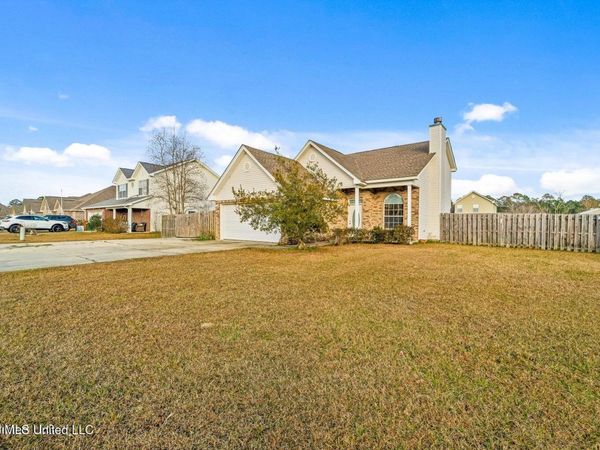 14040 Seymour Drive, D'Iberville, MS 39540